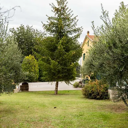 Il Casale Di Nonno Guido Frühstückspension 3*